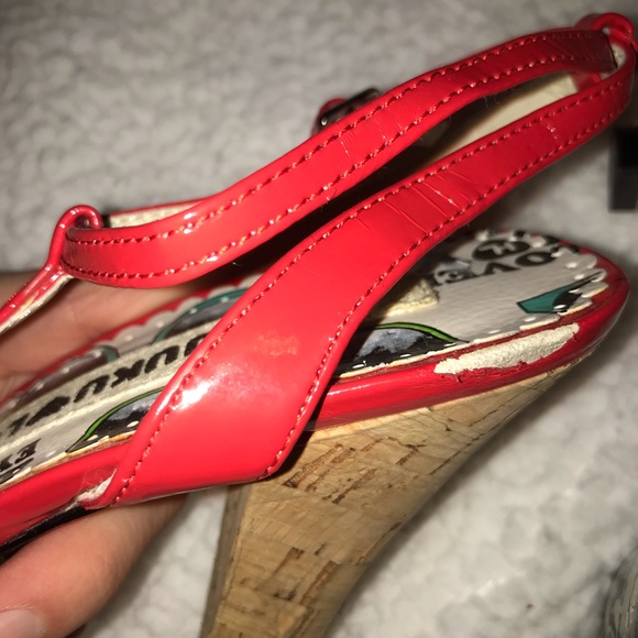 Harajuku Lovers Sunglasses Platform Heels - Picture 7 of 8